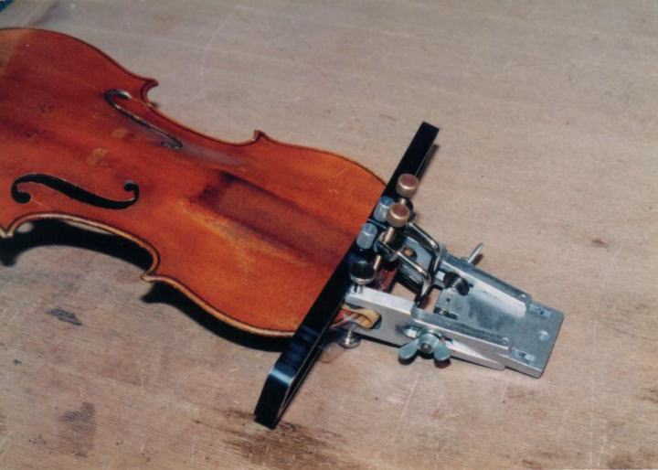 ヴァイオリンの修理